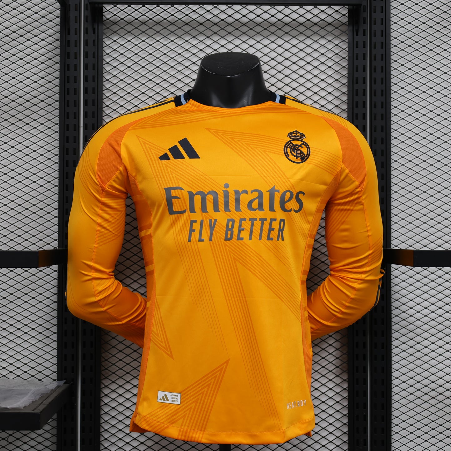 24/25 Real Madrid away