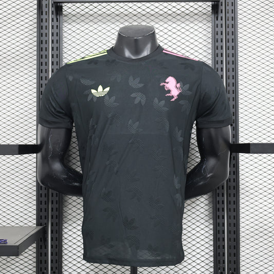 Juventus 2024/2025 season kit